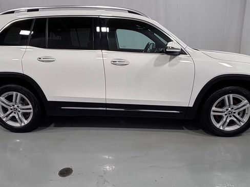 Certified 2023 Mercedes-Benz GLB 250 4MATIC image 5