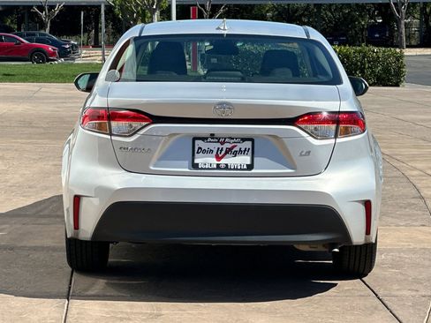 Certified 2024 Toyota Corolla LE image 6