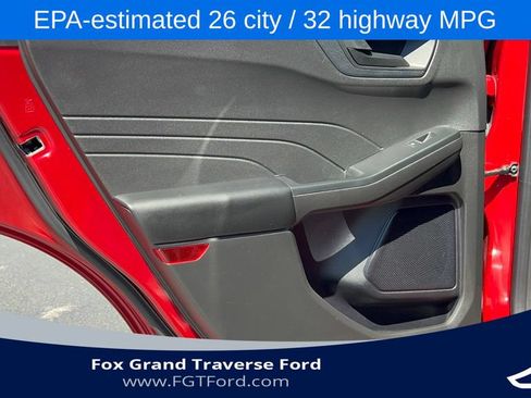 Certified 2023 Ford Escape Active AWD/4WD image 30