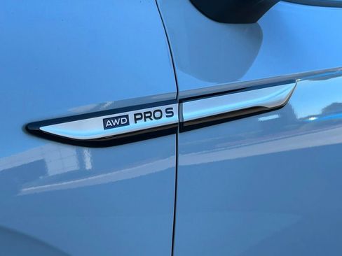 Used 2021 Volkswagen ID.4 Pro S image 33