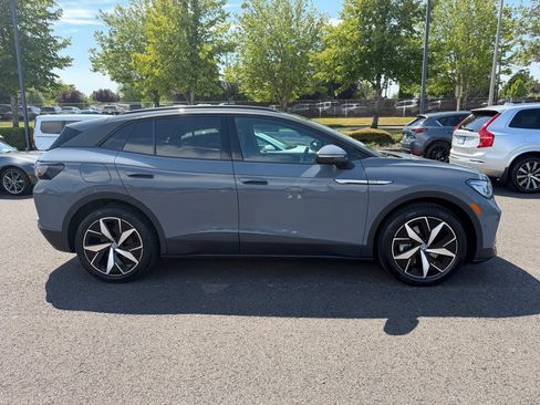 Used 2023 Volkswagen ID.4 Pro S RWD image 8
