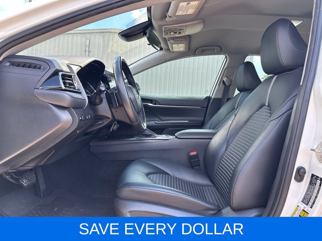 Used 2021 Toyota Camry SE FWD image 8