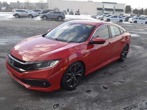 Used 2020 Honda Civic Sport image 3