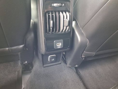 Used 2024 Jeep Compass Latitude AWD/4WD image 13