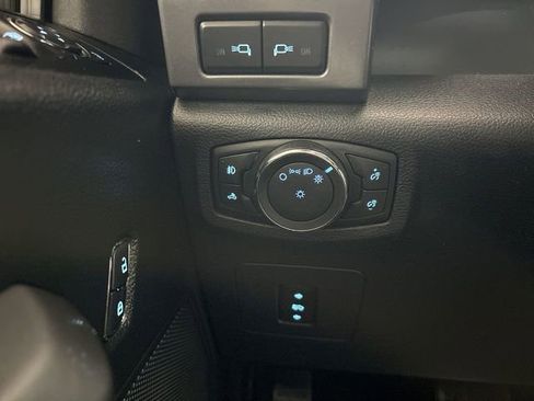 Used 2016 Ford F150 XLT w/ Equipment Group 302A Luxury image 47