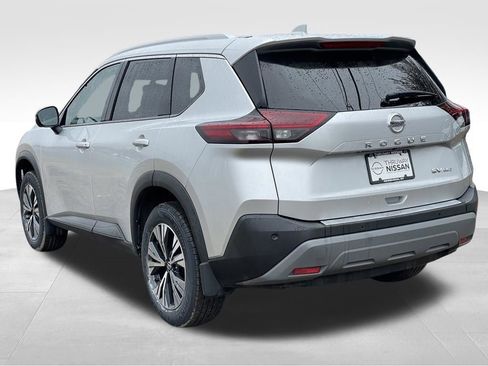 Certified 2023 Nissan Rogue SV w/ SV Premium B Package AWD/4WD image 5