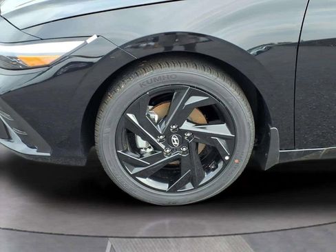 New 2026 Hyundai Elantra Sport FWD image 15
