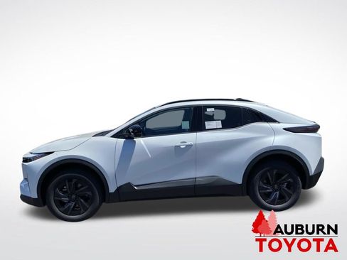 New 2026 Toyota C-HR AWD/4WD image 4