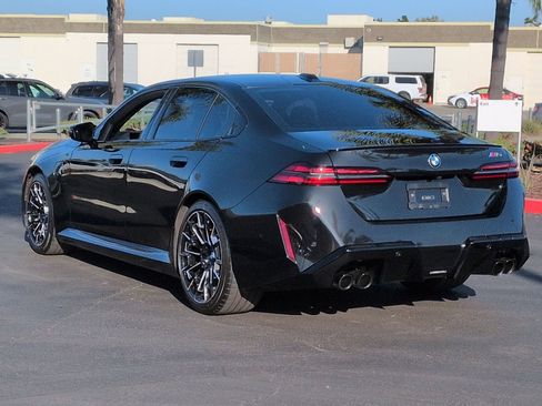 Used 2025 BMW M5 w/ M Driver's Package image 8