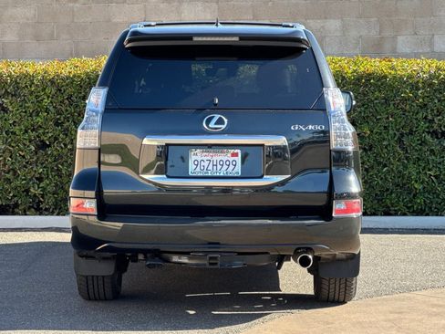 Certified 2023 Lexus GX 460 Premium w/ Premium Package AWD/4WD image 5