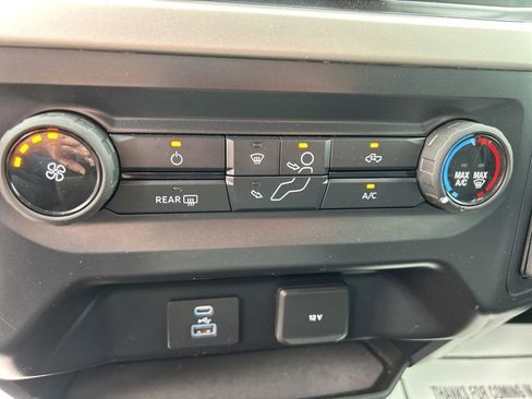 Used 2021 Ford F150 XLT w/ Trailer Tow Package image 24