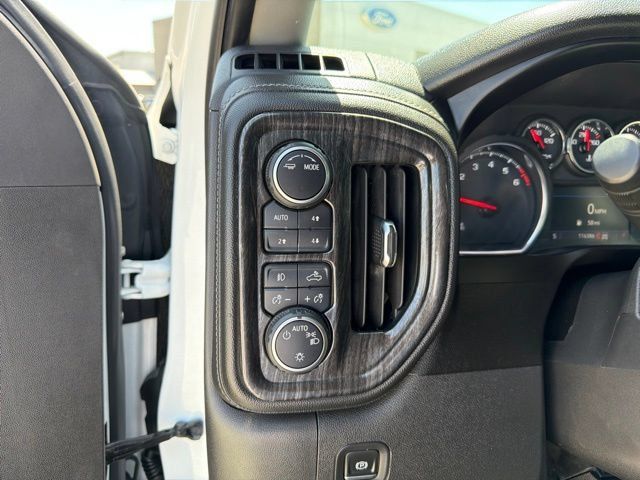 Used 2021 Chevrolet Silverado 1500 RST w/ Texas Edition Plus AWD/4WD image 23