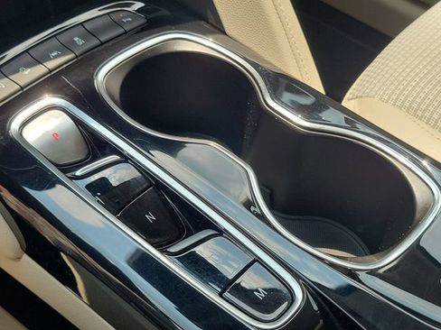Certified 2023 Buick Envision Preferred AWD/4WD image 32