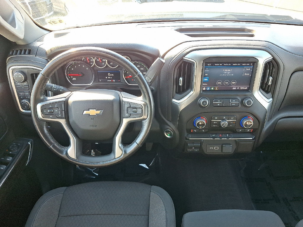 Certified 2022 Chevrolet Silverado 2500 LT w/ Convenience Package AWD/4WD image 11
