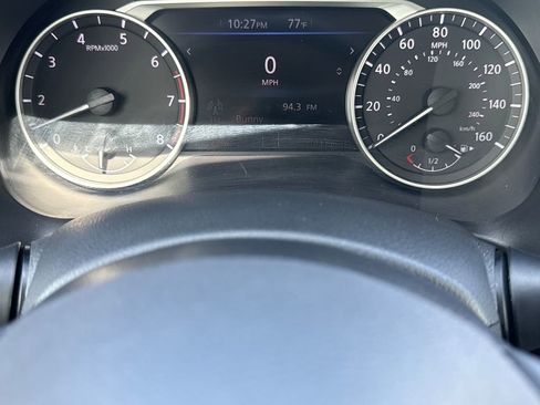 Used 2022 Nissan Sentra SV FWD image 17