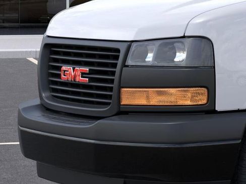 New 2024 GMC Savana 2500 w/ Driver Convenience Package image 40