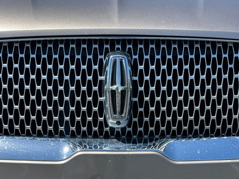 Used 2019 Lincoln Navigator L Reserve image 46