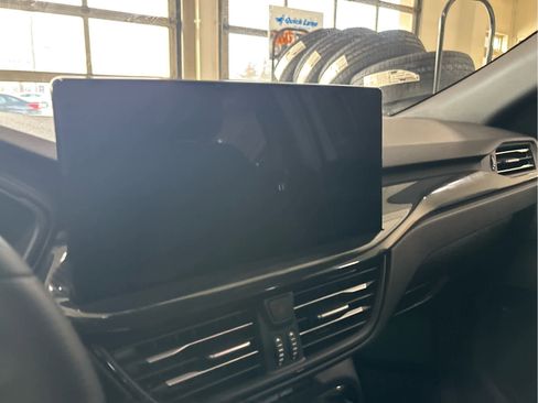 New 2025 Ford Escape ST-Line w/ Tech Pack #1 image 9