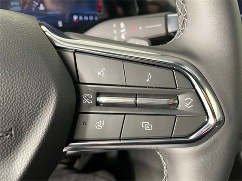 New 2026 Chevrolet Equinox LT image 7