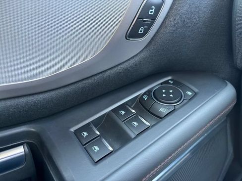 Used 2025 Ford Expedition Active AWD/4WD image 16