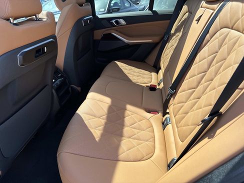 Used 2026 BMW X5 xDrive50e w/ M Sport Package image 11