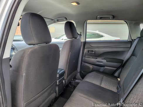 Used 2023 Mitsubishi Outlander Sport AWD image 10
