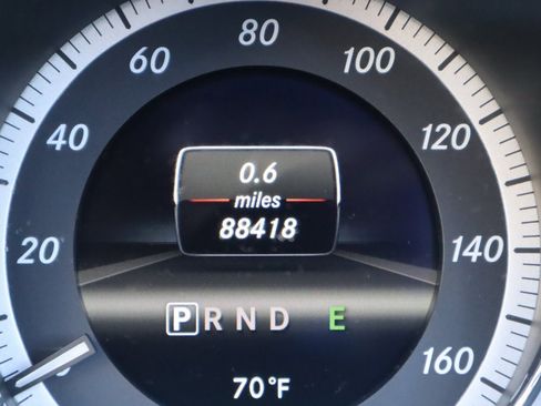 Used 2013 Mercedes-Benz E 350 Cabriolet image 24