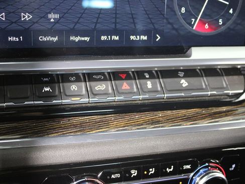 Used 2024 GMC Sierra 1500 Elevation w/ X31 Off-Road Package image 16