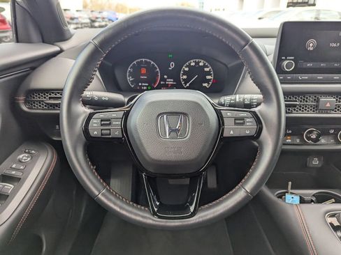 Used 2024 Honda HR-V Sport image 12