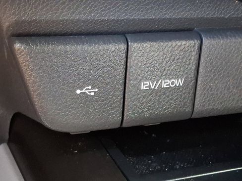 Used 2021 Toyota Camry LE FWD image 23