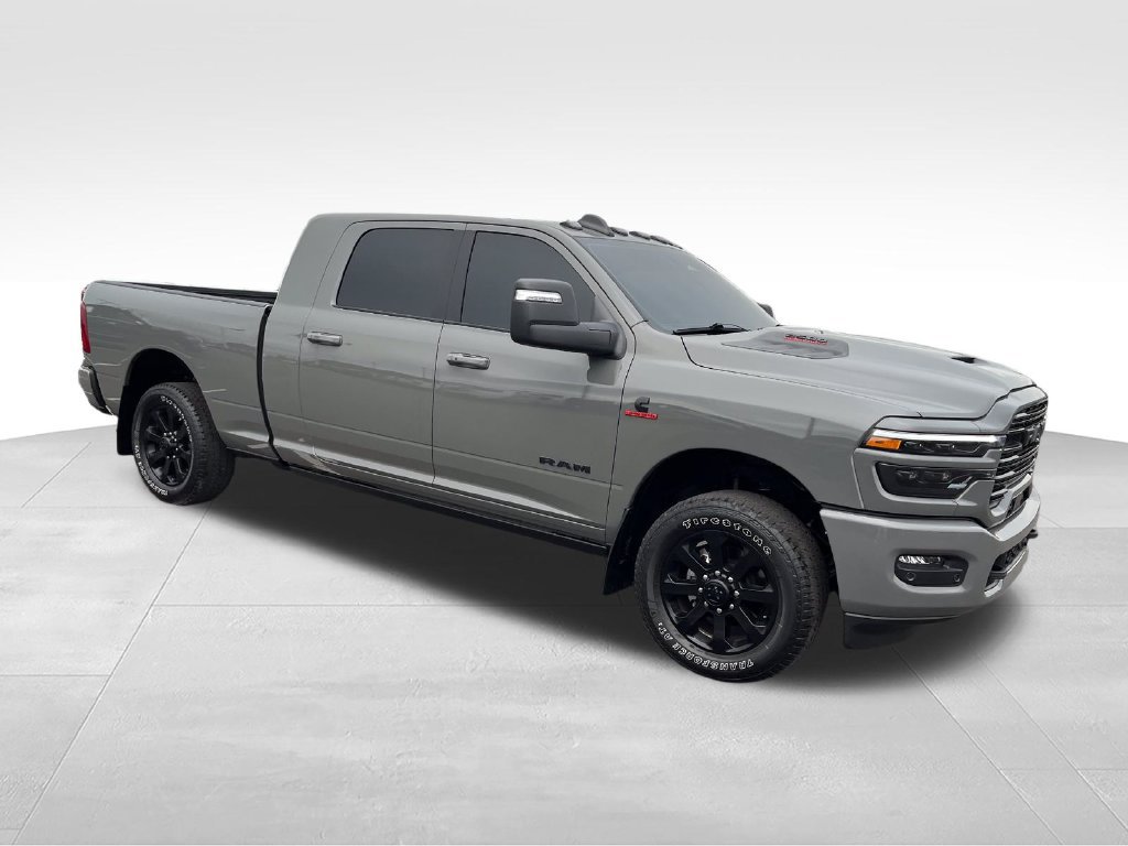 Used 2026 RAM 2500 Laramie AWD/4WD image 7