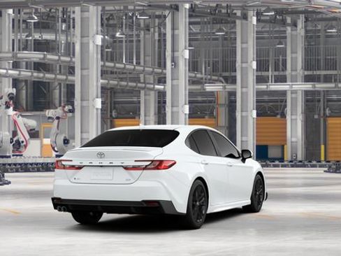 New 2026 Toyota Camry SE FWD image 11