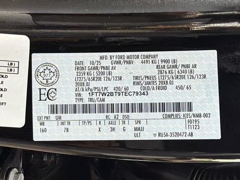 Used 2026 Ford F250 Platinum w/ FX4 Off-Road Package AWD/4WD image 47