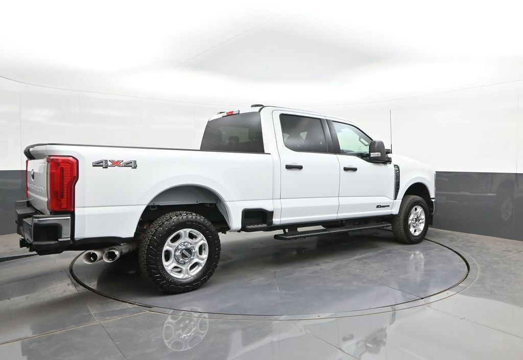 Used 2026 Ford F250 XLT AWD/4WD image 15