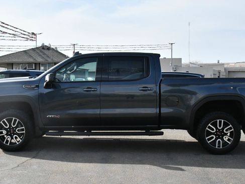Used 2020 GMC Sierra 1500 AT4 w/ AT4 Premium Package image 4