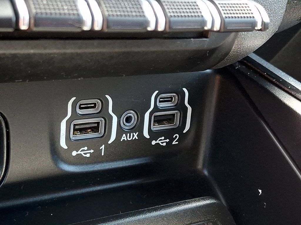 Used 2023 RAM 1500 Big Horn AWD/4WD image 23