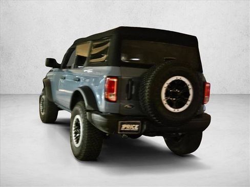 Used 2023 Ford Bronco Black Diamond w/ Sasquatch Package image 7
