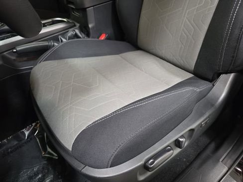 Used 2023 Toyota Tacoma TRD Sport image 28