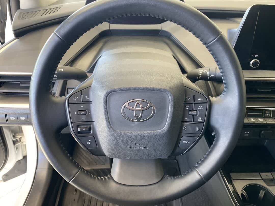 Used 2024 Toyota Prius LE AWD/4WD image 16