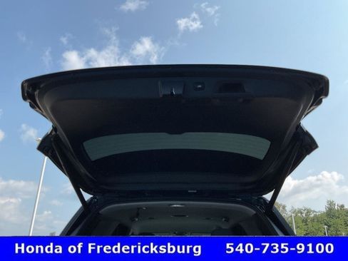 Used 2025 Hyundai Palisade SEL FWD image 17