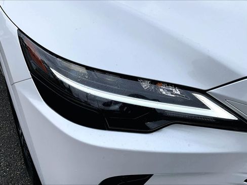 Used 2025 Lexus RX 350 Premium w/ Accessory Package (Z1) FWD image 27