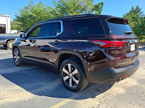 Used 2023 Chevrolet Traverse LT w/ LT Premium Package AWD/4WD image 4