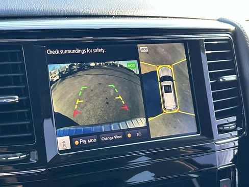 Used 2021 INFINITI QX80 Luxe image 32