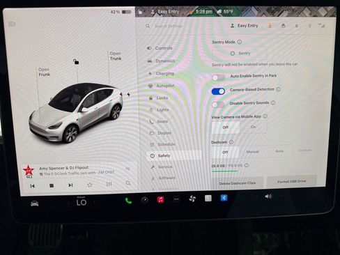 Used 2021 Tesla Model Y Long Range image 47