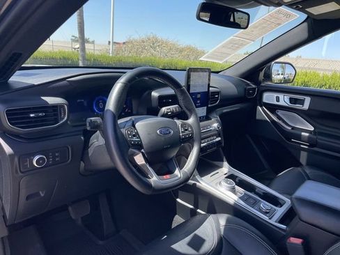 Used 2020 Ford Explorer ST w/ ST Street Pack AWD/4WD image 10