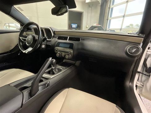 Used 2010 Chevrolet Camaro LT w/ RS Package image 19