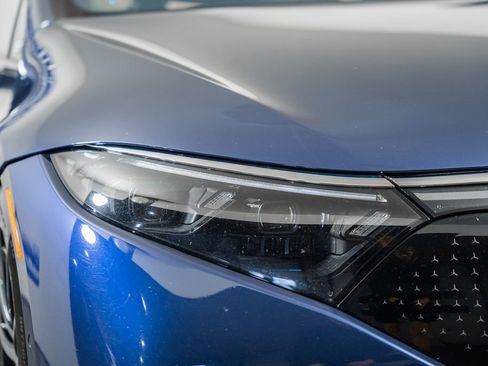 Used 2022 Mercedes-Benz EQS 580 4MATIC Sedan image 14