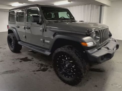 Used 2021 Jeep Wrangler Unlimited Sport image 2