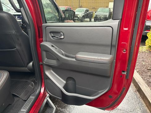 Used 2023 Nissan Frontier PRO-4X w/ Pro-4X Premium Package image 28