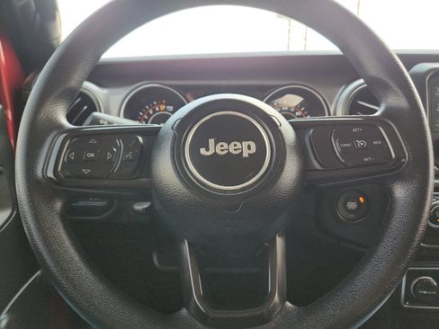 Used 2021 Jeep Wrangler Unlimited Sport AWD/4WD image 19